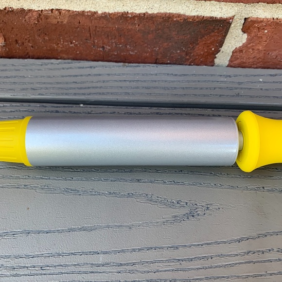 Drybar 3-Day Bender 1.25" Rotating Digital Curling Iron - Picture 7 of 10